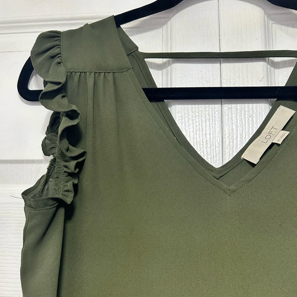 Loft Ruffle Sleeve Top - Picture 2 of 9